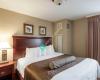 Clarion Collection Hotel Arlington Court Suites