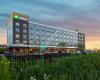 Holiday Inn Boston Logan Airport-Chelsea