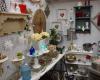 Lakeview Antiques and Collectibles