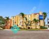 Travelodge Inn & Suites by Wyndham Gardena CA